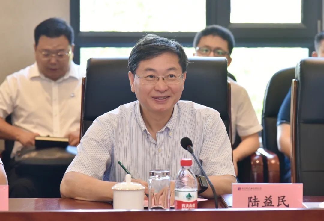 2D73F6CB0DA9CABD84660FE782B_37D440DB_156A7.jpg?e= 首页-人生就是博手机版