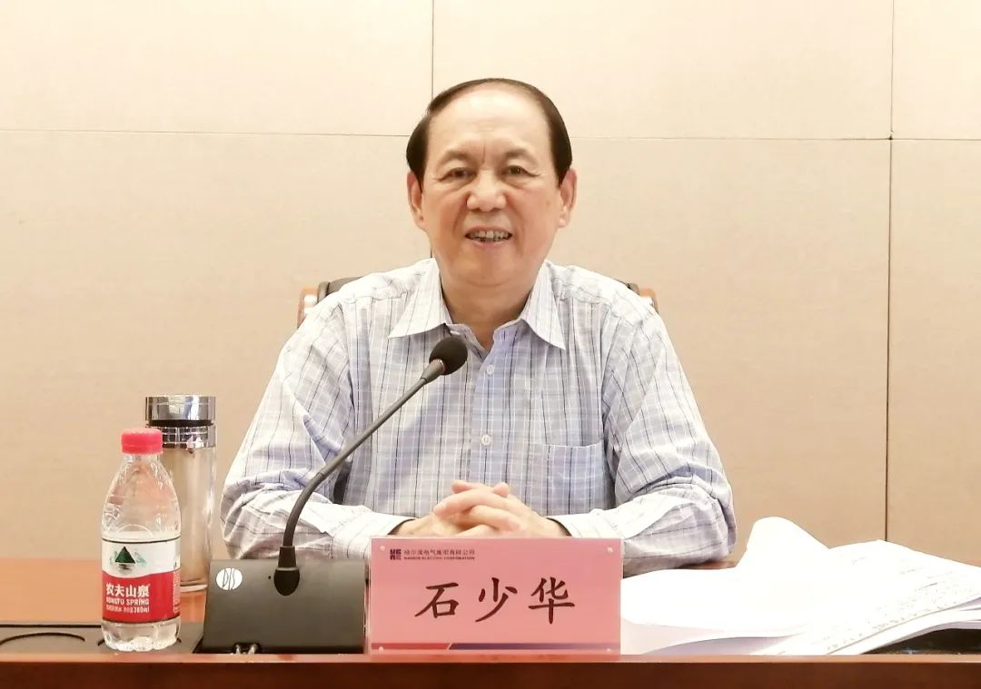 7FE74C73C8169CD908E79C17516_B1686F9F_1225A.jpg?e= 首页-人生就是博手机版