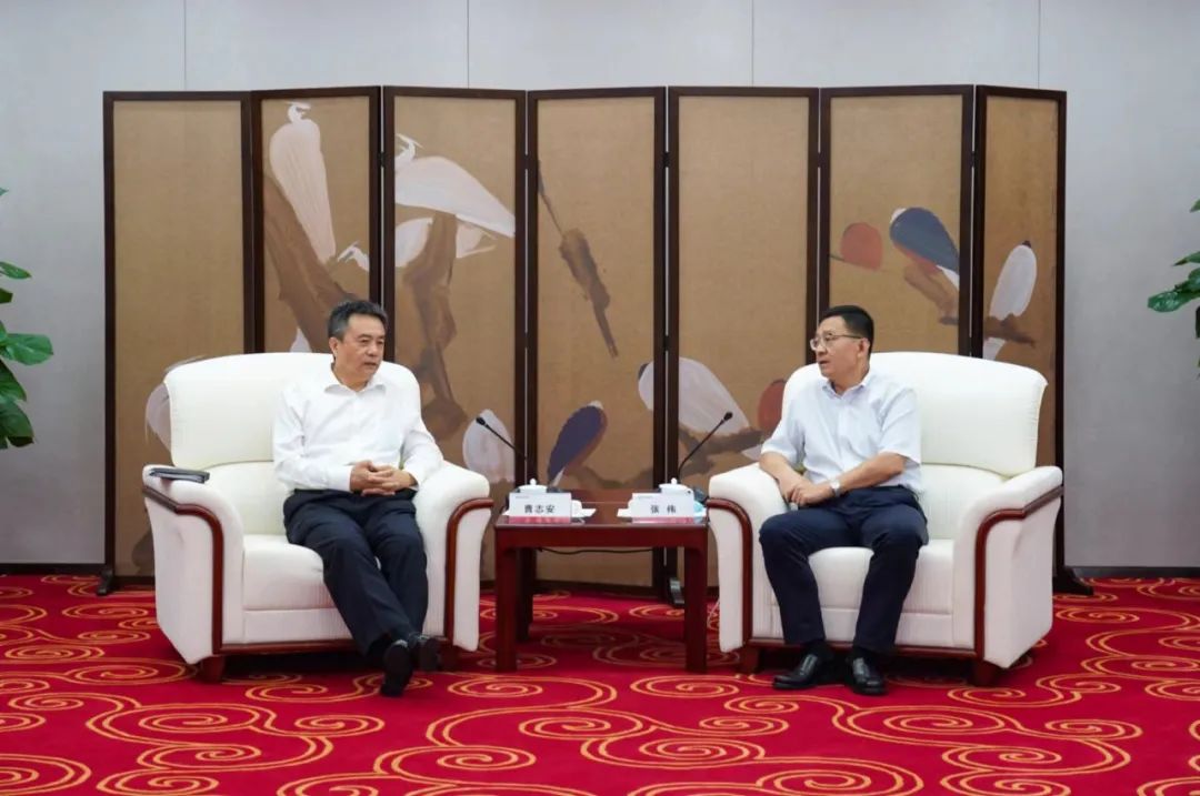 9A13EEC67F2738E9AFCF55056AC_4B55931B_16FF8.jpg?e= 首页-人生就是博手机版