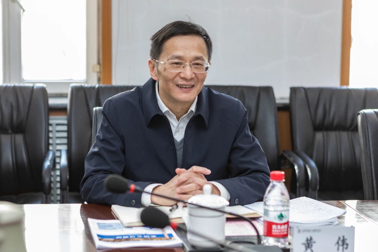 0B0EA599B5323BBE74603A9B89F_A0CAF5C0_18961.jpg?e= 首页-人生就是博手机版