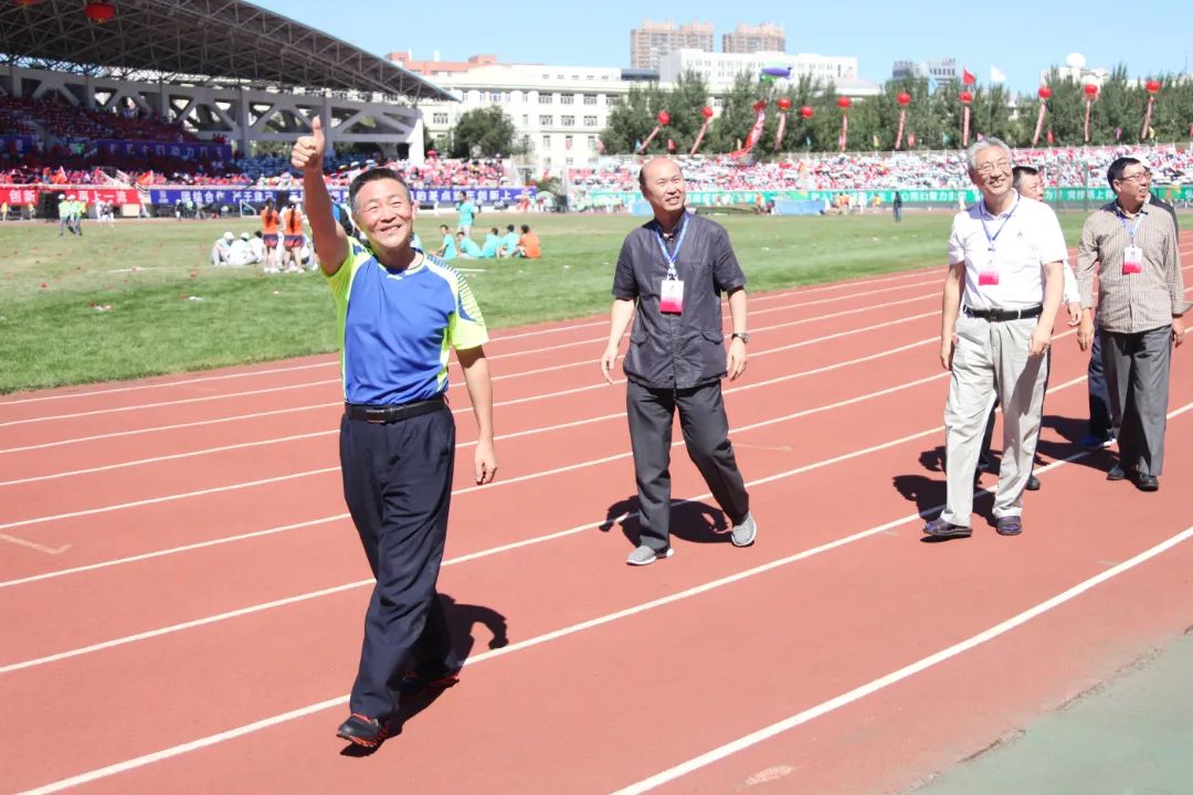 D6986EF2E82E0E5ED82F5594ED7_2C5FB3E8_1F419.jpg?e= 首页-人生就是博手机版