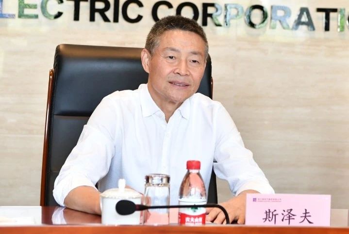 9E15C43EF512A525D6AAA15E156_54E5684E_A8E2.jpg?e= 首页-人生就是博手机版