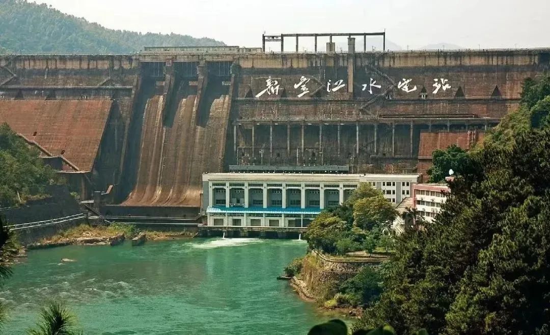 941B1FCCE3108764444AF159554_2D7FD8D7_26CF0.jpg?e= 首页-人生就是博手机版